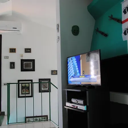 Una Finestra Sul Mare Apartment *